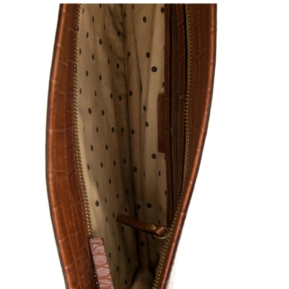 SALE! Embossed Leather Zip Clutch ✨ - Picture 4 of 5